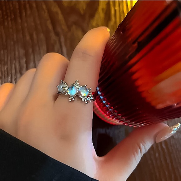 🔵𝟲𝟱%𝗢𝗙𝗙 𝗯𝘂𝗻𝗱𝗹𝗲𝘀 𝟯+🔵 NEW Moonstone Adjustable Ring - Picture 6 of 14
